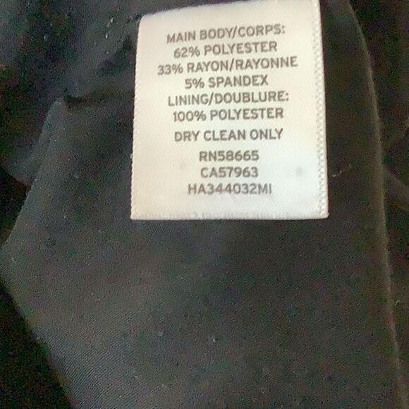 Halogen Black Mini Skirt Size 4 EUC - Picture 4 of 4